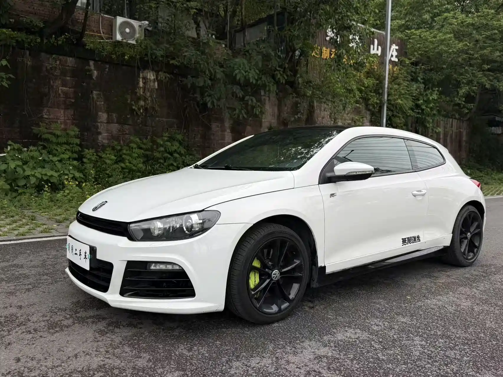 Фото 1 - Volkswagen Scirocco