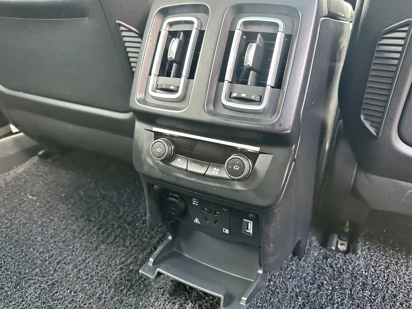 Citroën C6 2017 380THP Premium фото 13