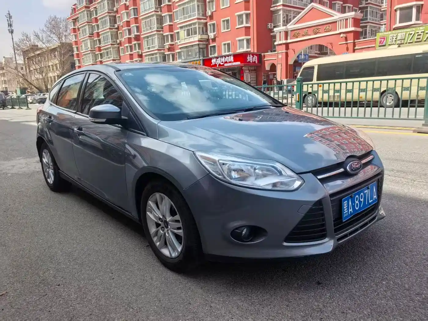 Ford Focus 2012 2012 Hatchback 1.6L Automatic Comfort