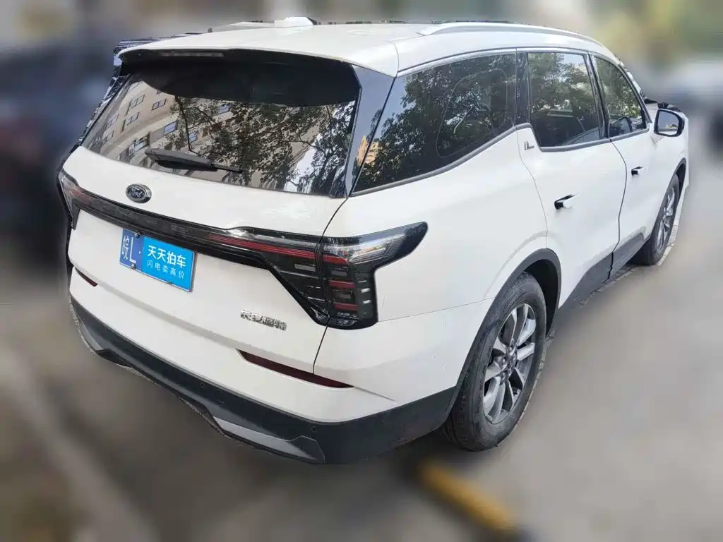 Ford Edge 2023 2023 Edge L 2.0T EcoBoost FWD 7-Seater Luxury