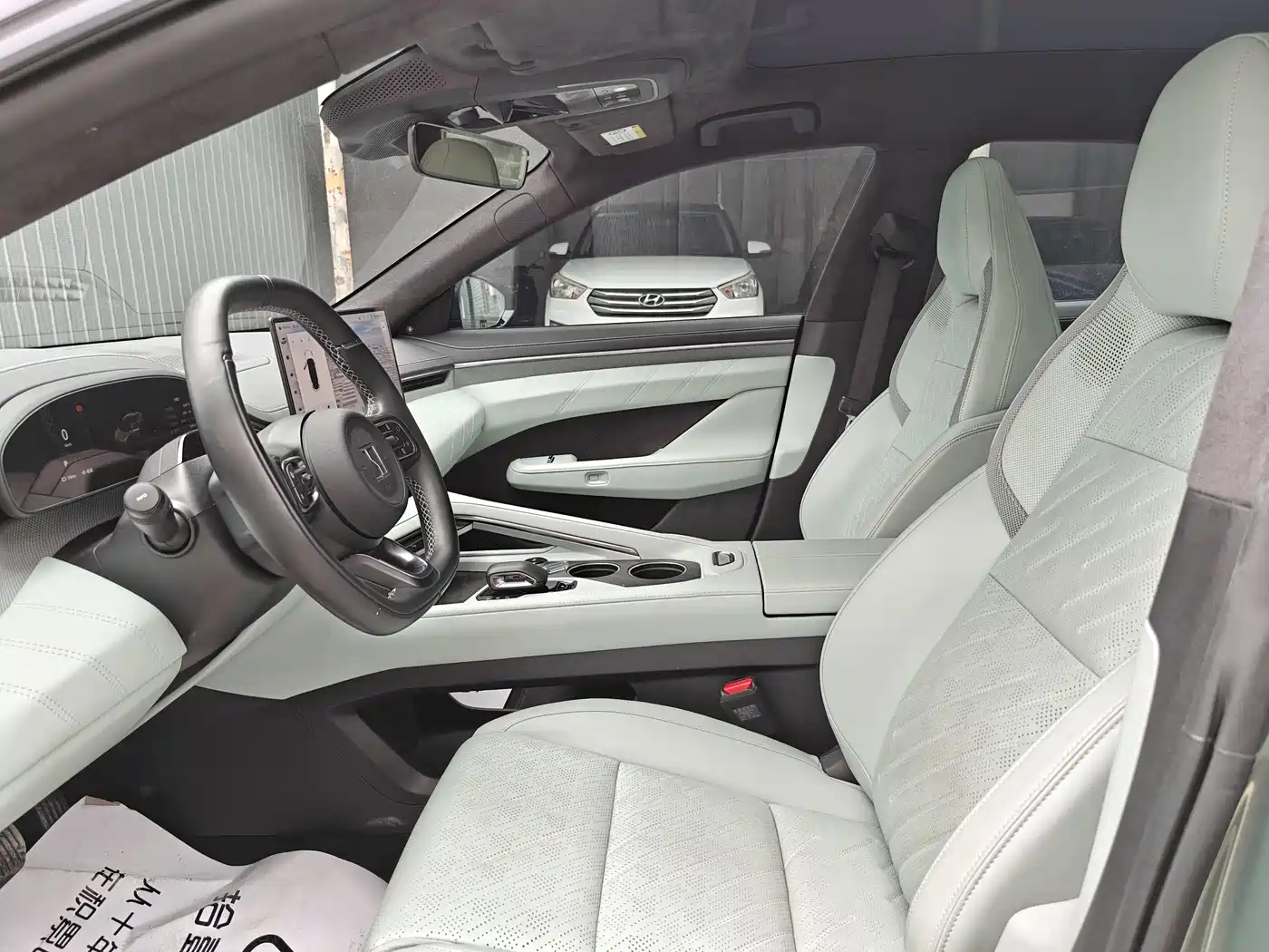 ZEEKR EXTREME KRYPTON 001