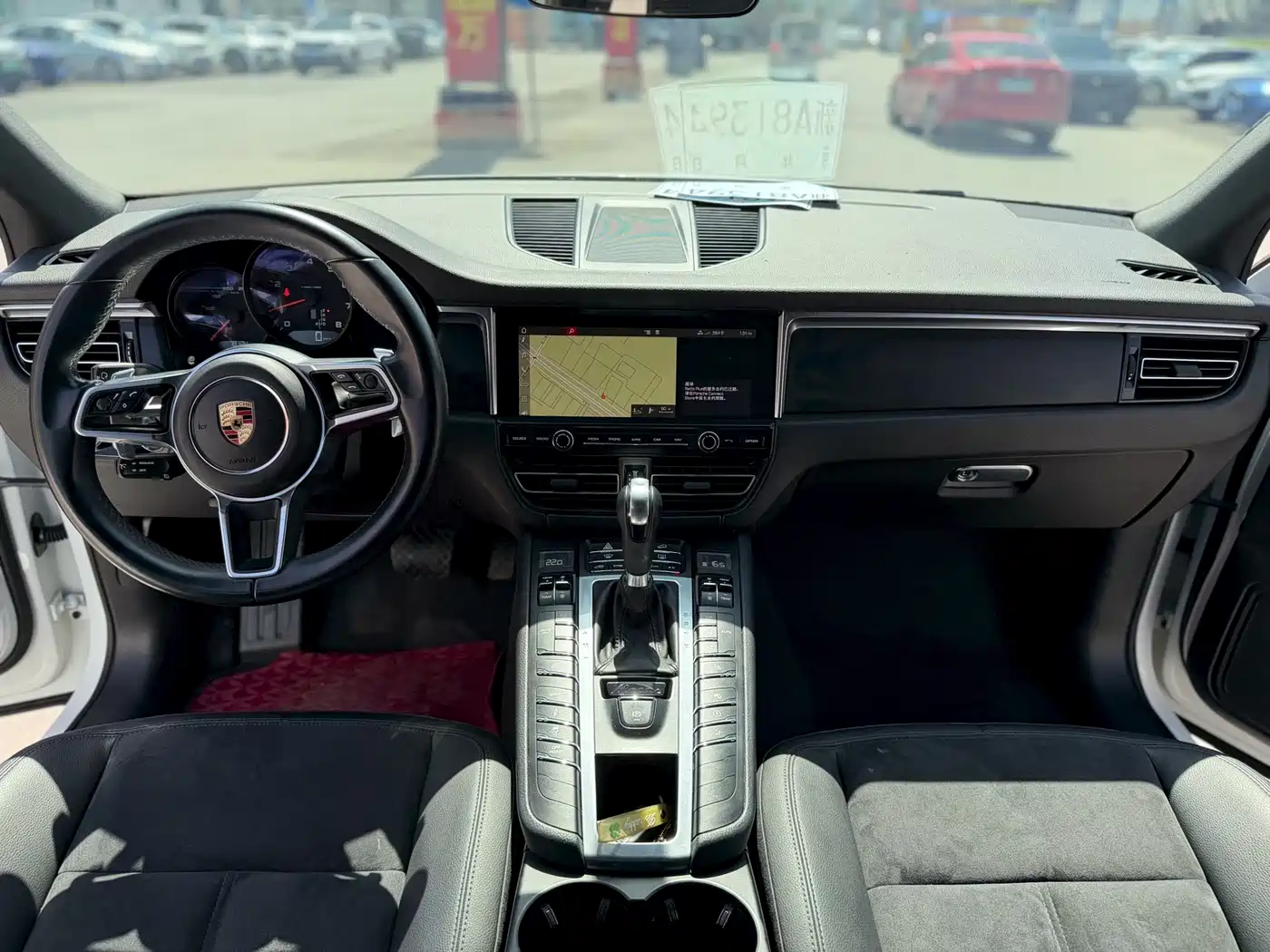 Porsche Macan 2018 Macan 2.0T фото 5