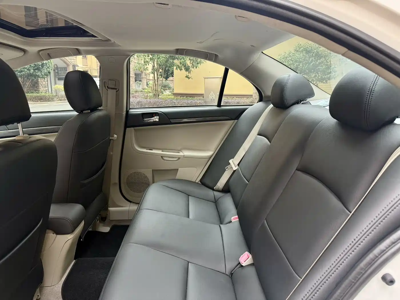 Mitsubishi Lancer EX 2013 Fashion Edition 1.8L CVT Comfort фото 8