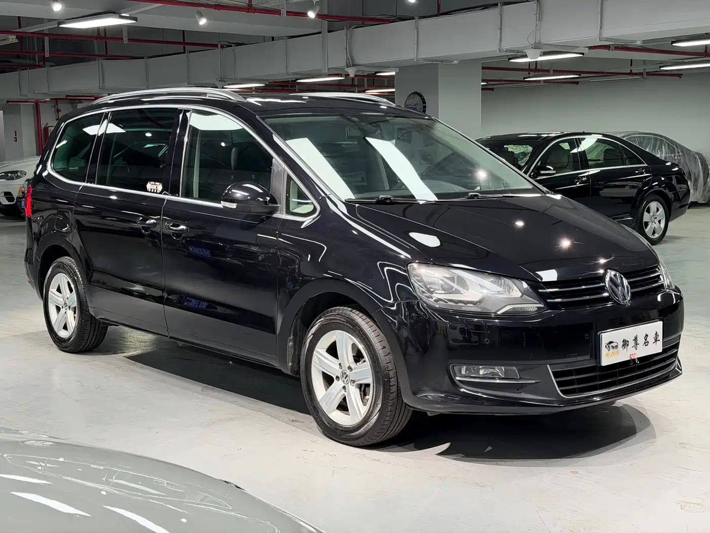 Volkswagen Sharan 2014 2.0TSI Comfort фото 3