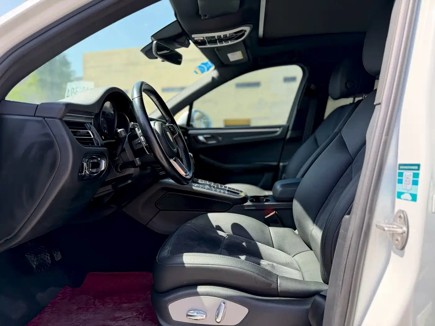 Porsche Macan 2018 Macan 2.0T фото 4
