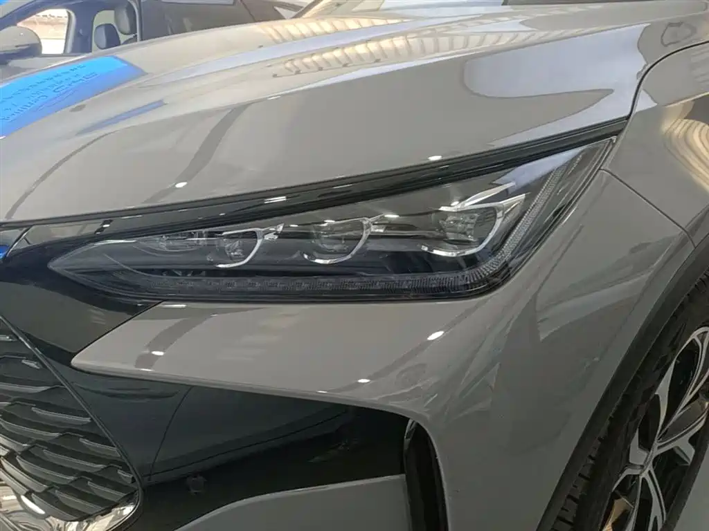 BYD Tang New Energy 2025 DM-i 115KM Cloud Chariot Flagship фото 24
