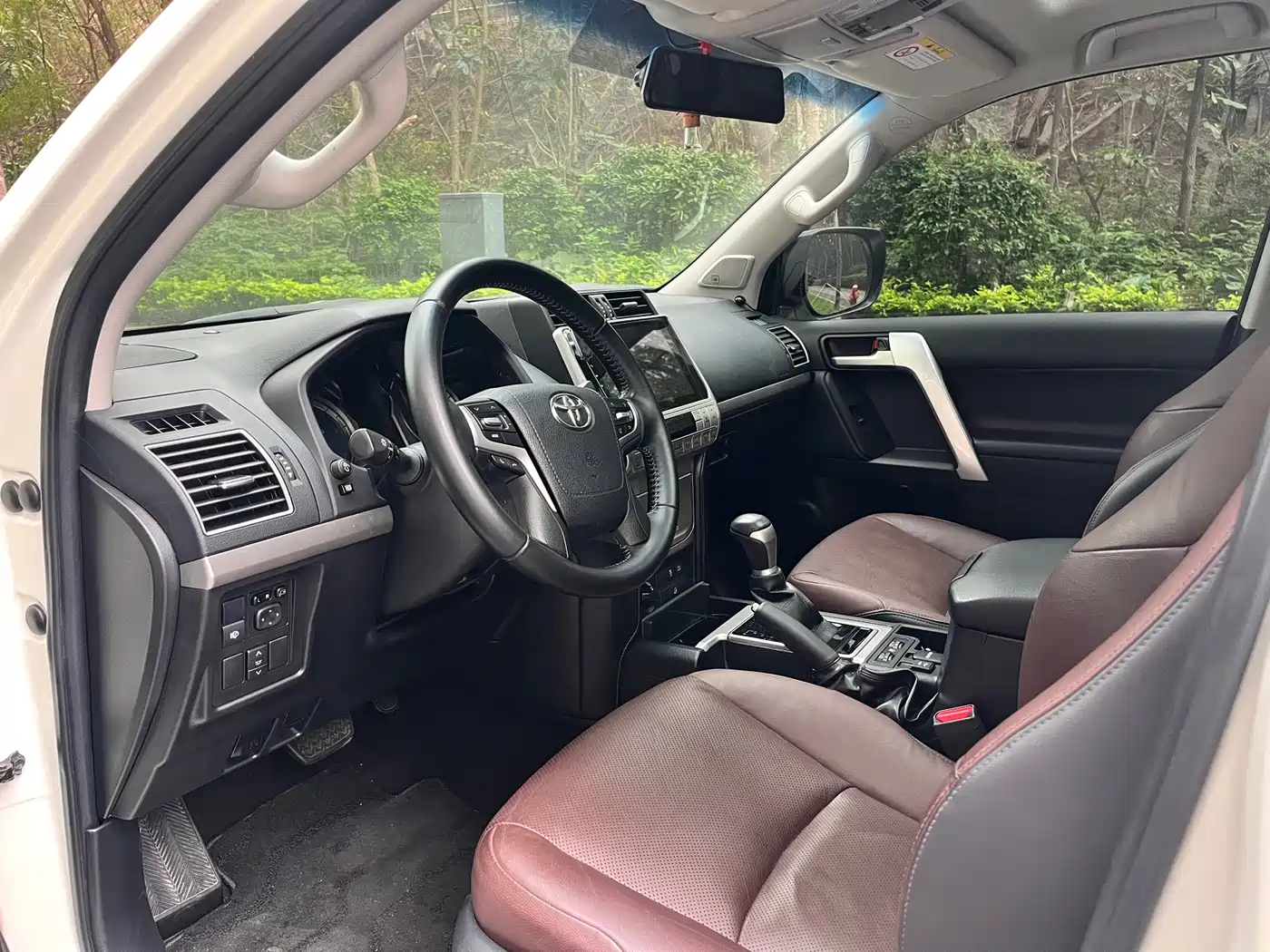 Toyota Prado 2018 3.5L Automatic TX-L NAVI Rear-mounted Spare Tire фото 6