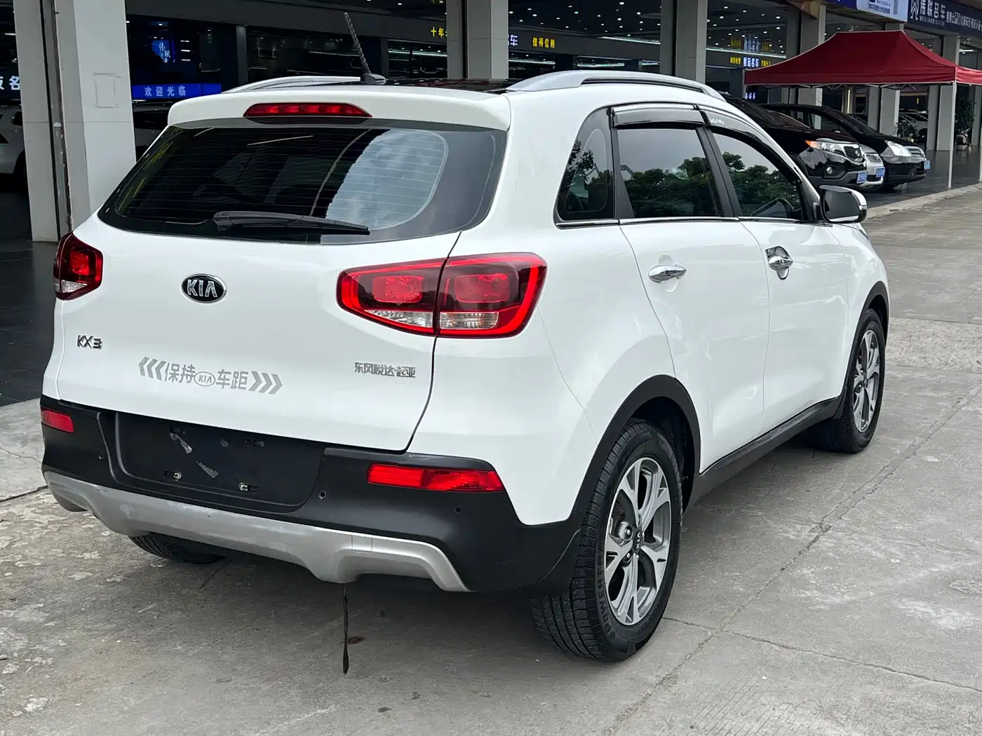 Kia KX3 Smart Run 2016 2015 1.6L Automatic 2WD DLX
