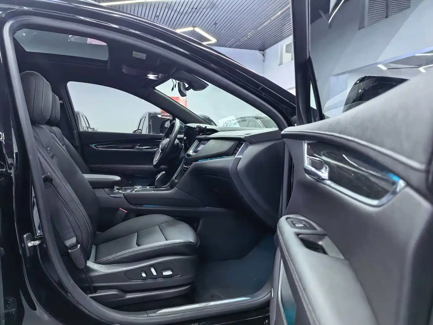 Cadillac XT5 2020 Facelift 28T Luxury Model фото 7