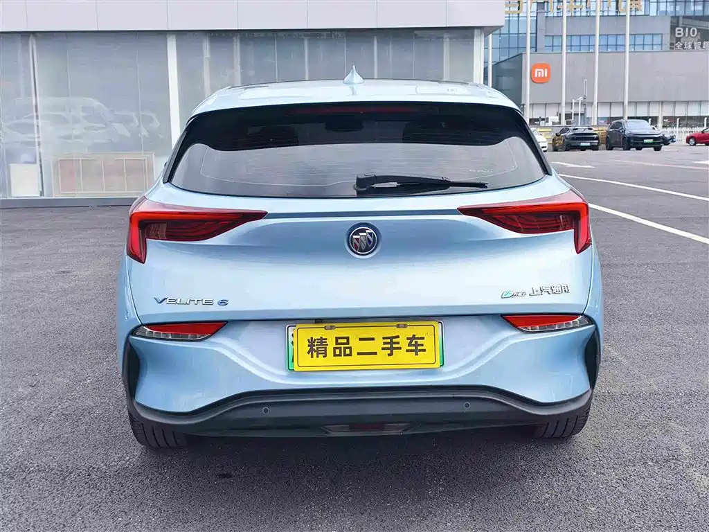 BUICK SLIGHTLY BLUE 6