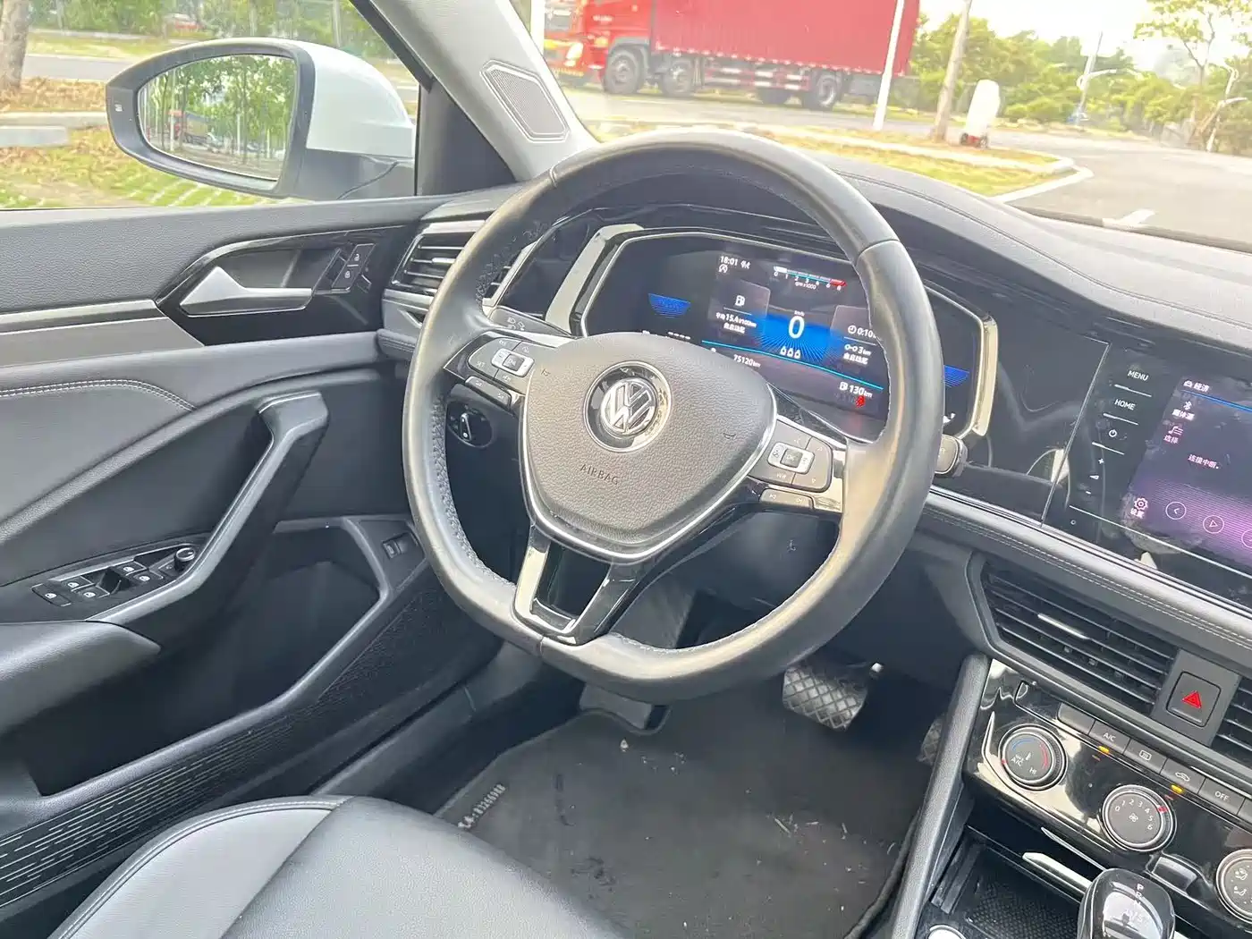 Volkswagen Sagitar 2021 200TSI DSG Comfort Smart Edition фото 19