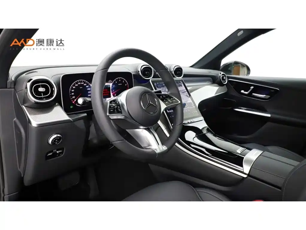 Mercedes-Benz GLC 2023 GLC 260 L 4MATIC Sport 5-seater фото 6