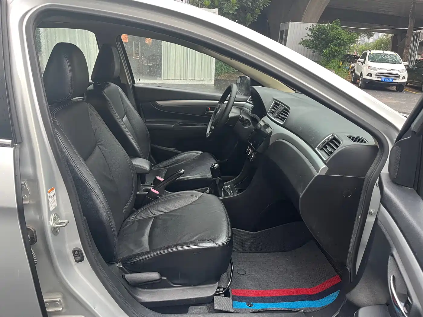 Suzuki Alivio 2015 1.6L Manual Enjoyment фото 15