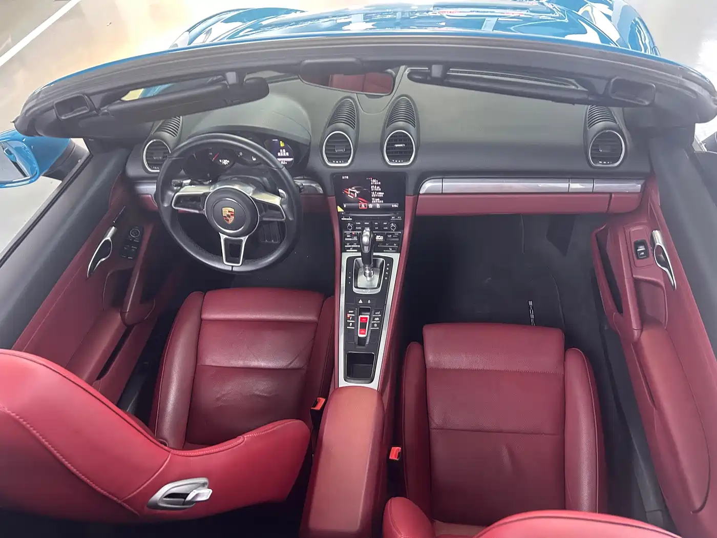 Porsche 718 2018 Boxster 2.0T фото 10