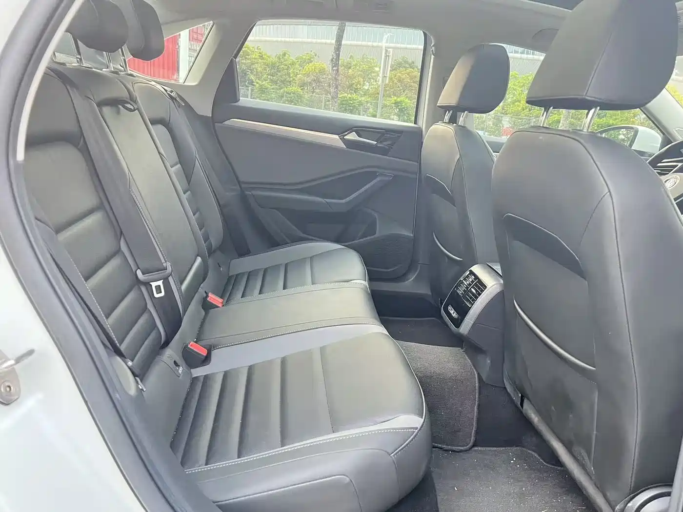 Volkswagen Sagitar 2021 200TSI DSG Comfort Smart Edition фото 22
