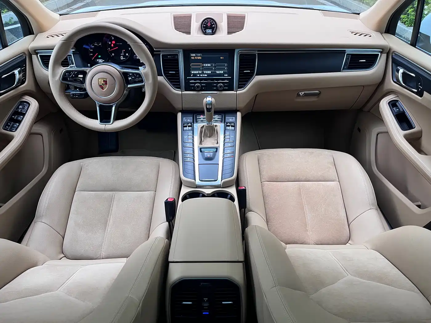 Porsche Macan 2016 Macan 2.0T фото 13