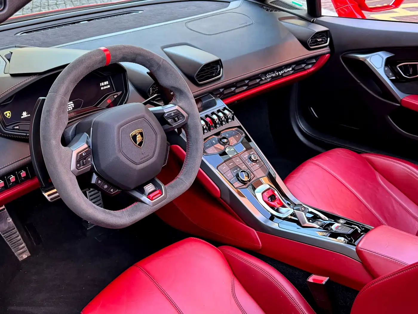 Lamborghini Huracán 2017 Huracán RWD Spyder фото 5