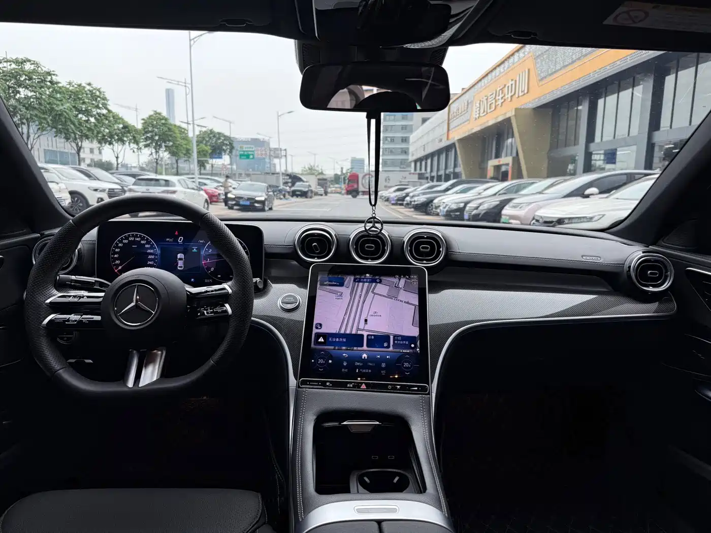 Mercedes-Benz C-Class 2025 C 260 L Sport Edition фото 5