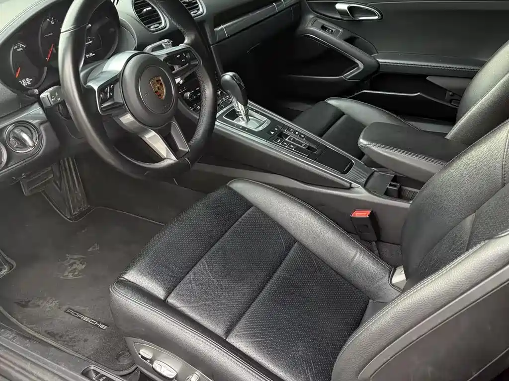 Porsche 718 2018 Boxster 2.0T фото 3