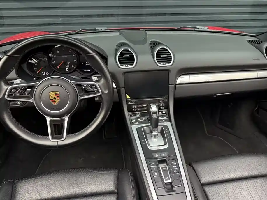 Porsche 718 2018 Boxster 2.0T фото 13