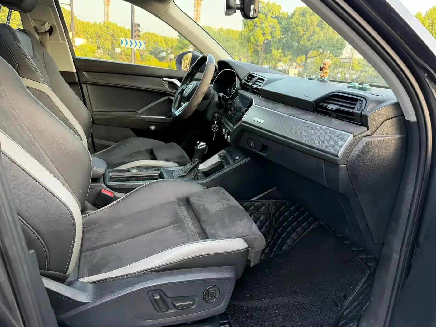 Audi Q3 2021 35 TFSI Progressive Elegance фото 9