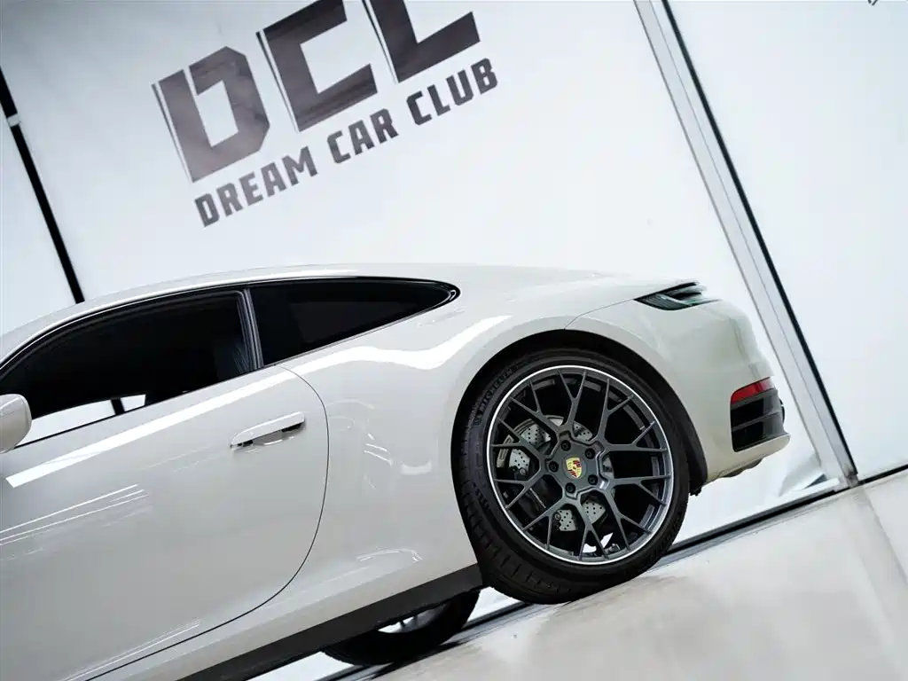 Porsche 911 2023 Carrera 3.0T фото 26