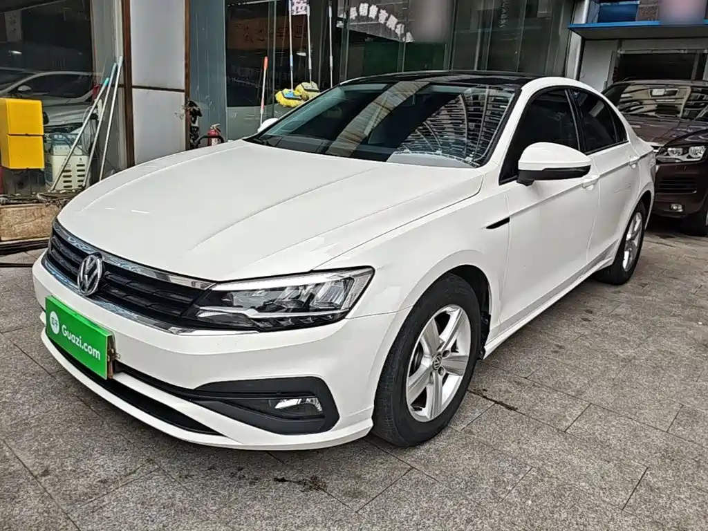Volkswagen Lamando 2021 230TSI DSG Fashion Edition