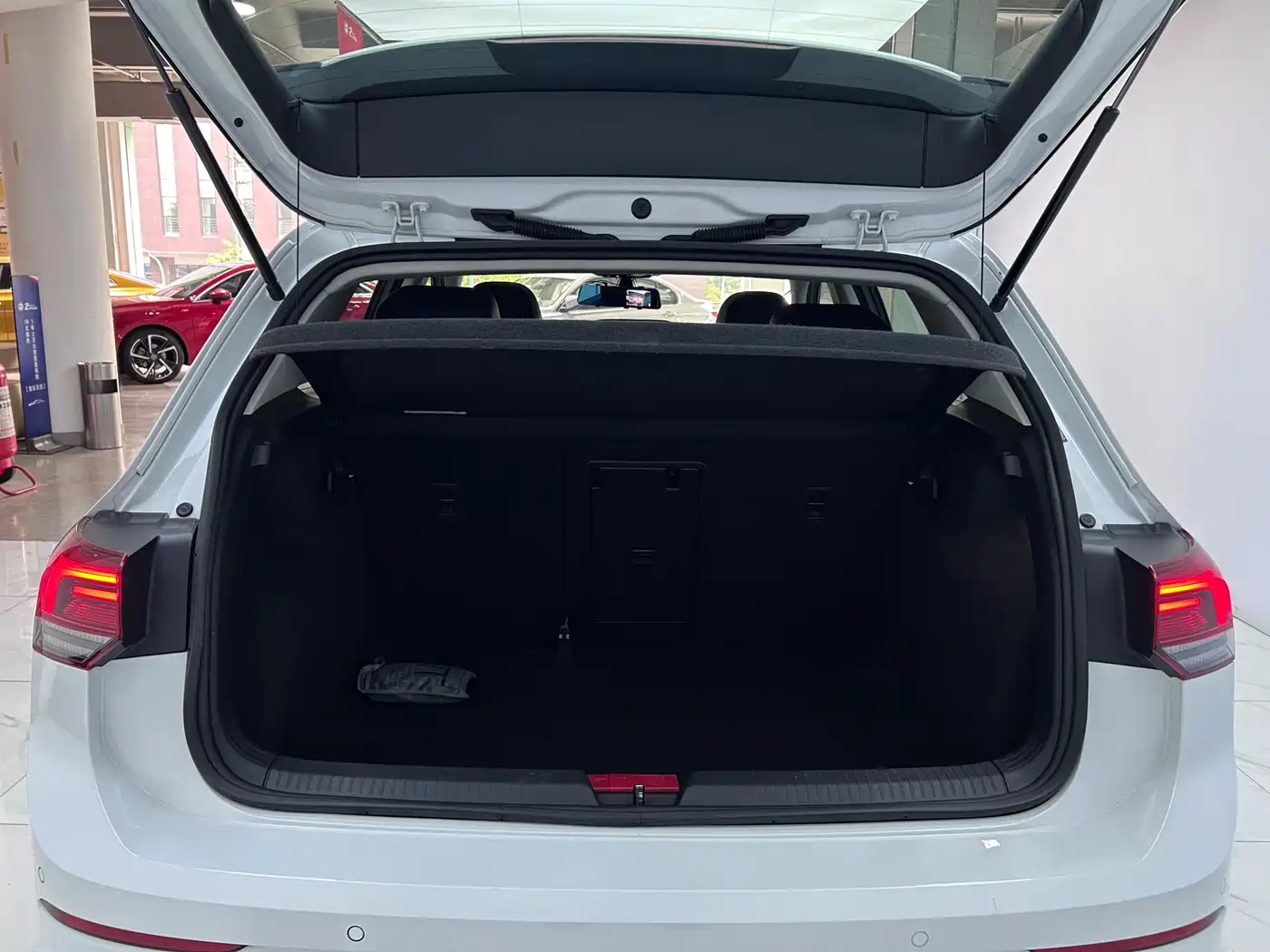 Volkswagen Golf 2021 280TSI DSG Pro фото 22