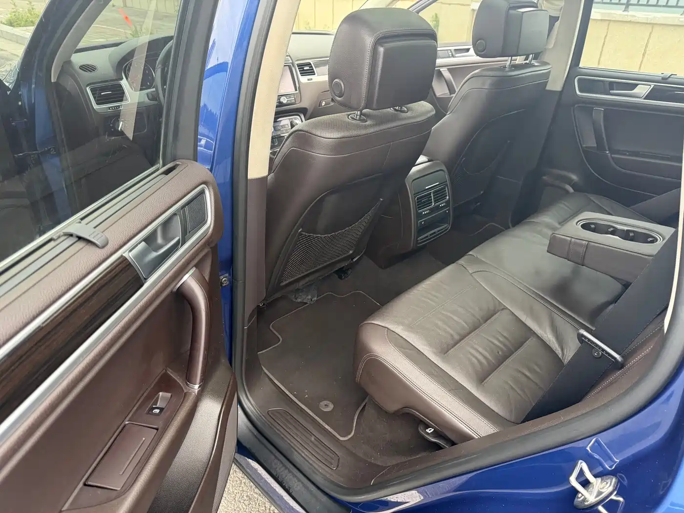 Фото 10 - Volkswagen Touareg