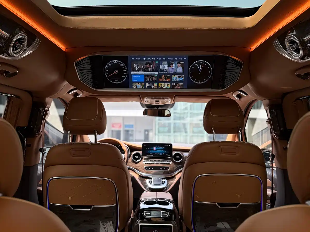 MERCEDES-BENZ V CLASS