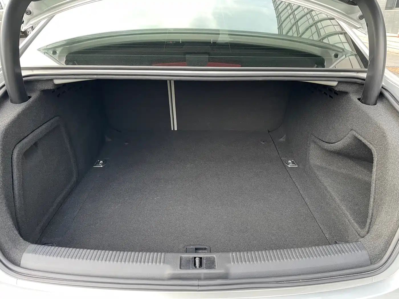 Audi A4L 2013 35 TFSI Automatic Comfort фото 12