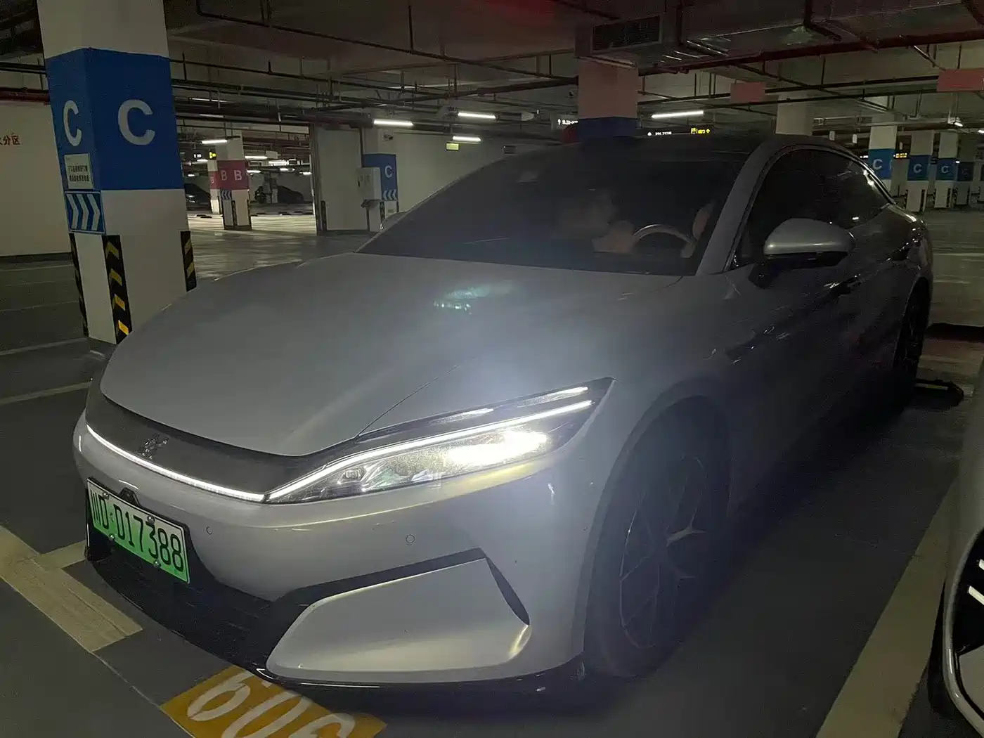 BYD Han L 2025 EV 701KM LiDAR Flagship