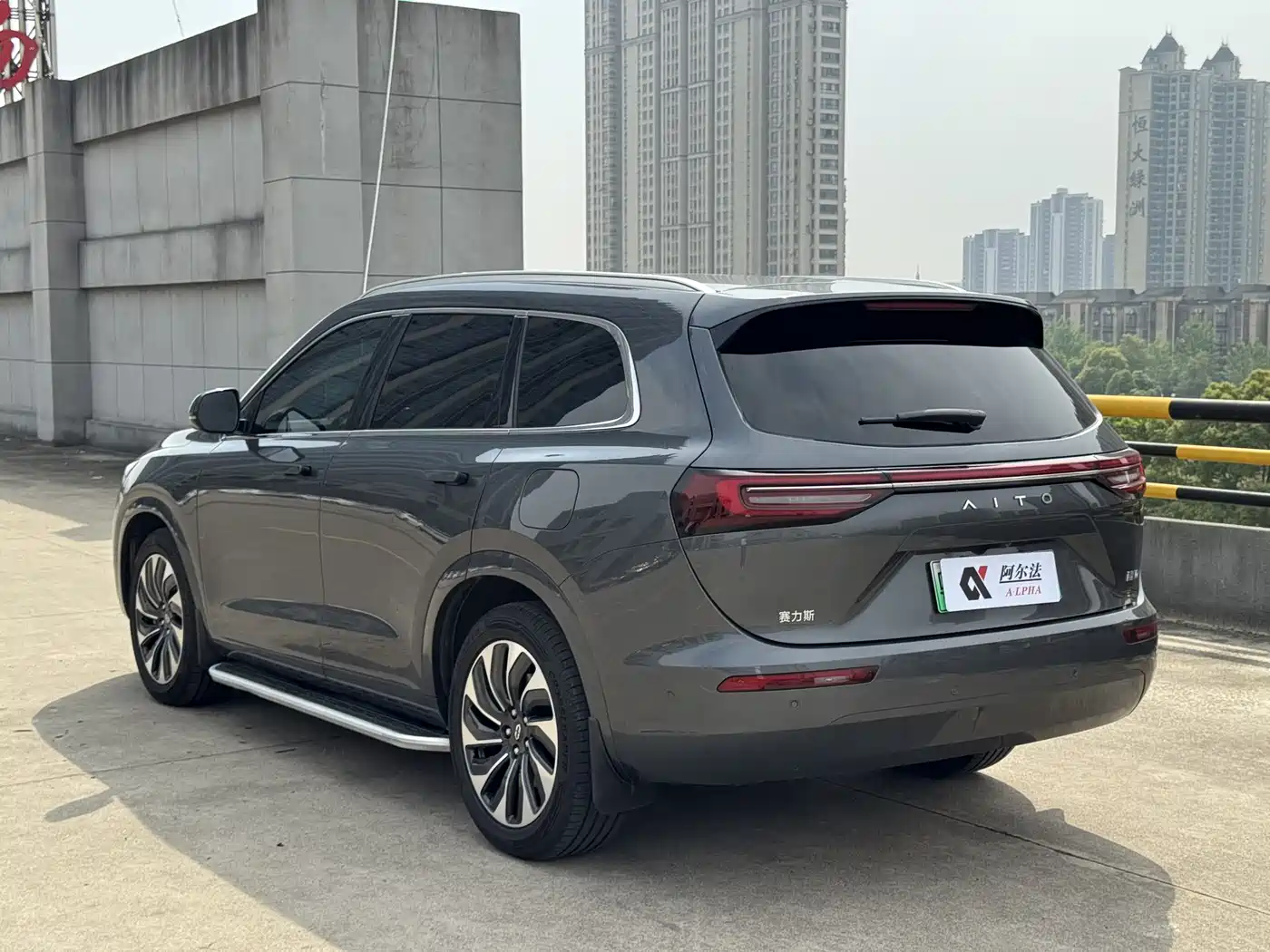 AITO Wenjie AITO M7 2022 1.5T RWD Comfort Edition фото 5