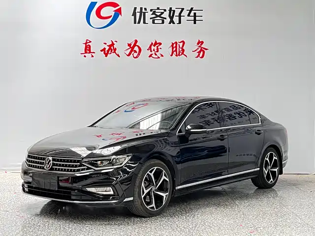 Volkswagen Magotan 2023 Model 2 Million Commemorative Edition 330TSI DSG Luxury