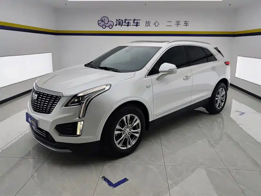 CADILLAC XT5