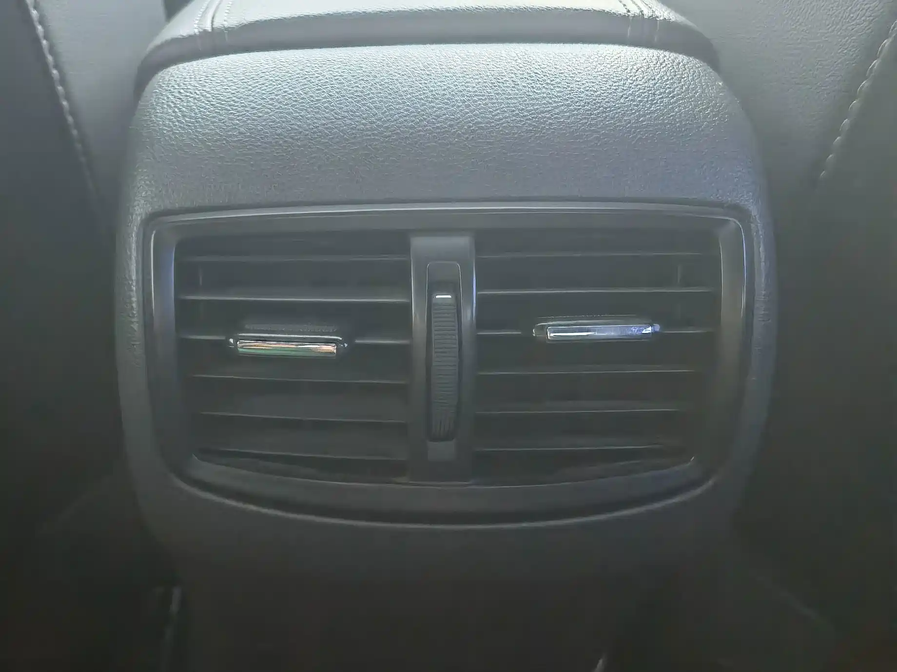 Фото 21 - Chevrolet Malibu