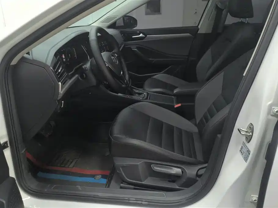 Volkswagen Sagitar 2022 280TSI DSG Surpassing Edition фото 9