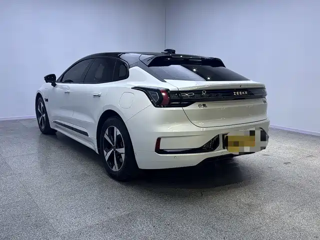 ZEEKR EXTREME KRYPTON 001