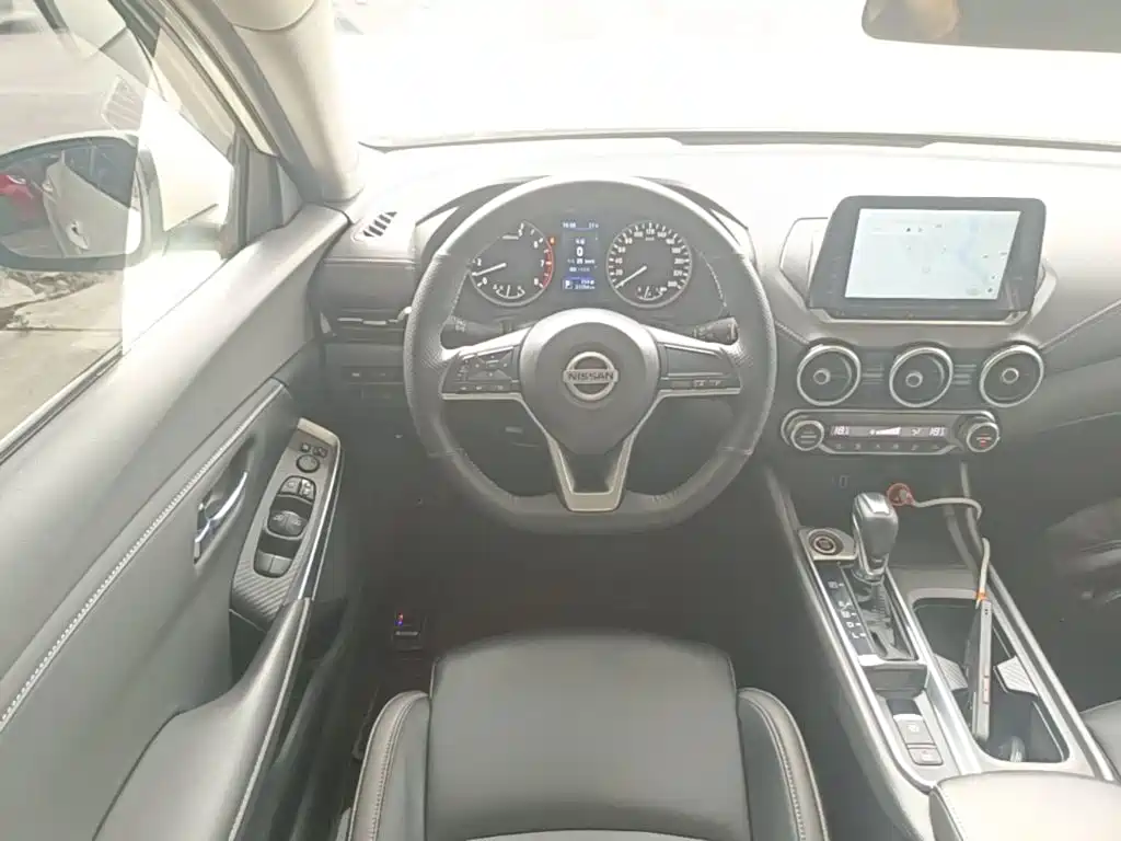 Nissan SYLPHY, миниатюра 11