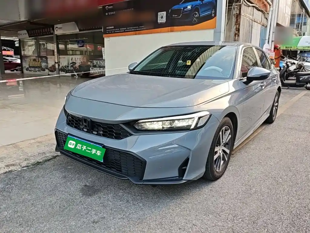 Honda Civic 2025 2025 240TURBO CVT Smart Fun Plus