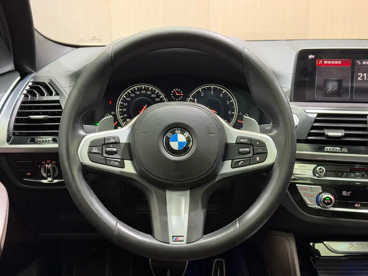 BMW X4 2019 xDrive25i M Off-Road Package фото 20