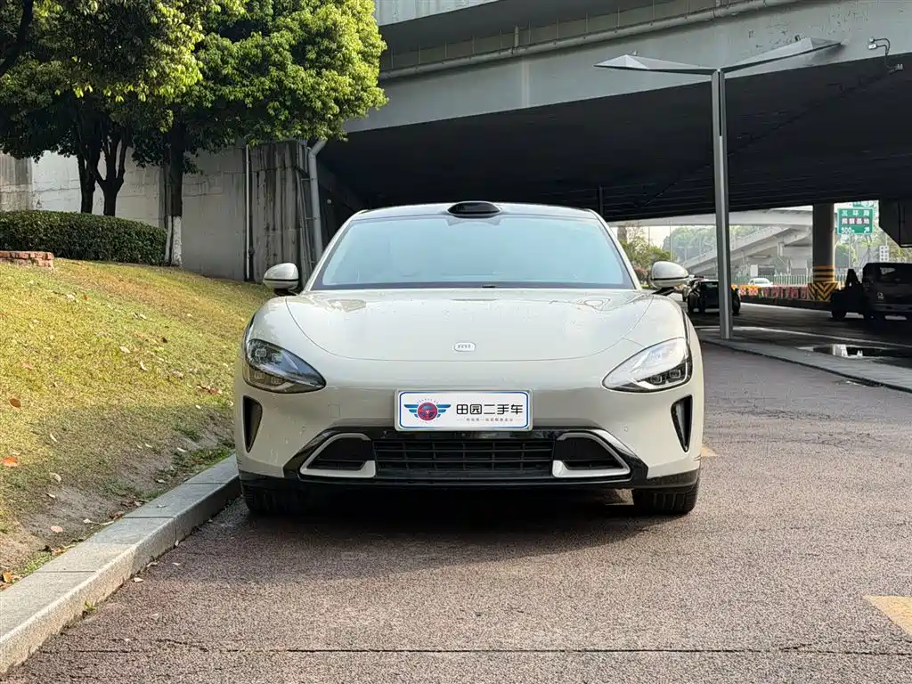 XIAOMI CAR XIAOMI SU7