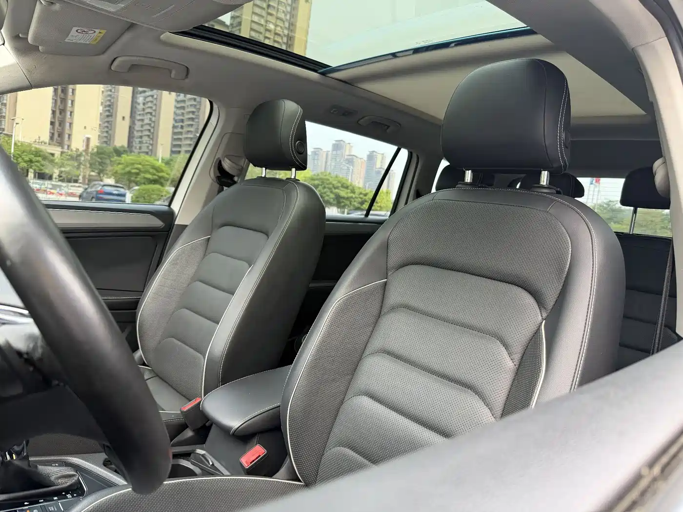 Volkswagen Tiguan L 2017 330TSI Automatic 2WD Flagship Edition фото 7