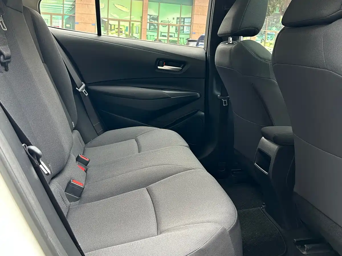 Toyota Corolla 2021 1.2T S-CVT Elite Edition фото 16