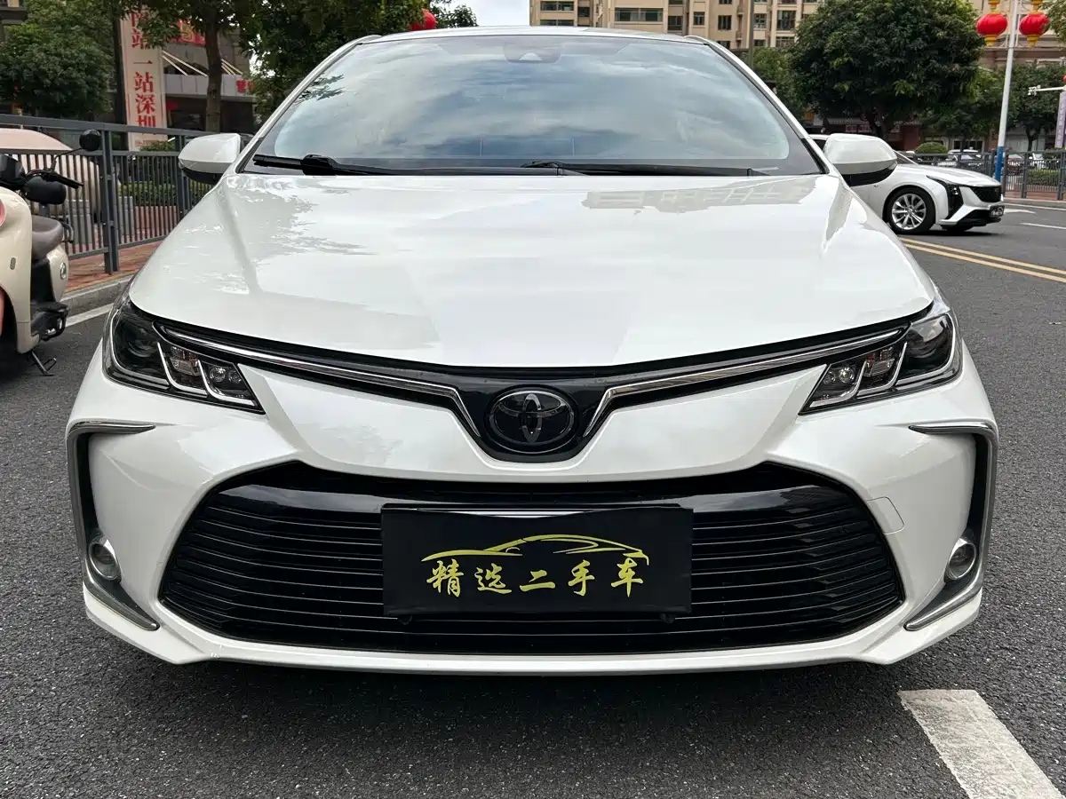 Toyota Corolla 2021 1.2T S-CVT Elite Edition фото 2