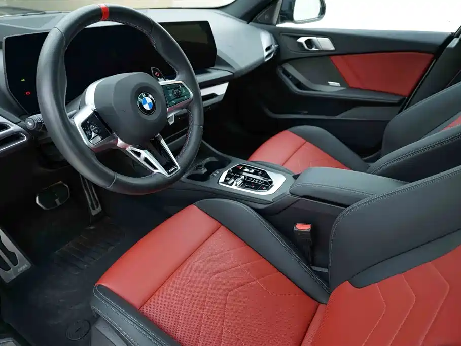 BMW M235L 2025 M235L фото 10