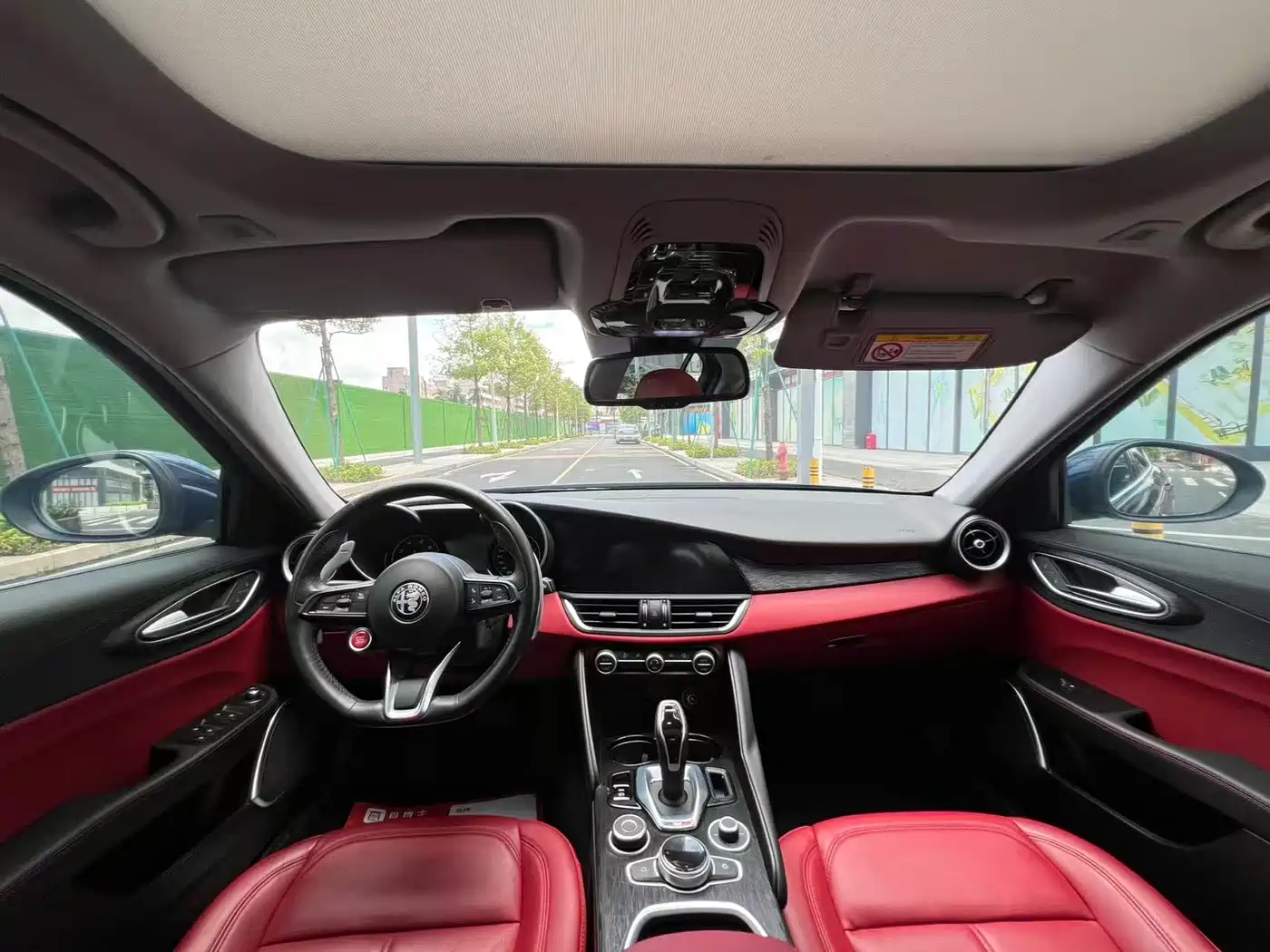 Alfa Romeo Giulia 2021 2020 2.0T 280HP Luxury Edition