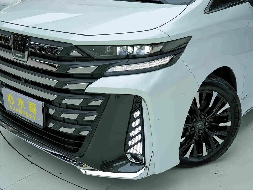 Toyota Vellfire 2025 2024 Crown Hybrid 2.5L Premium Edition