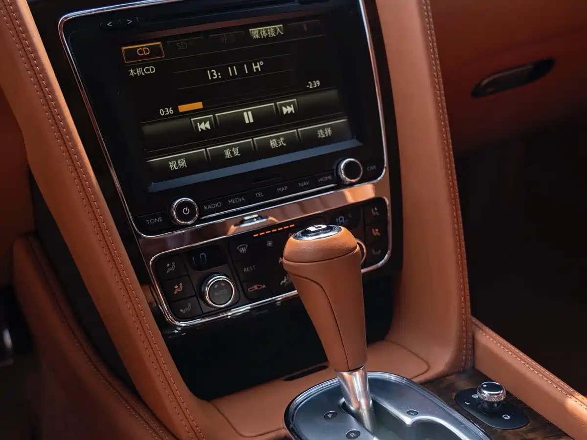Bentley Continental 2015 2012 4.0T GT V8