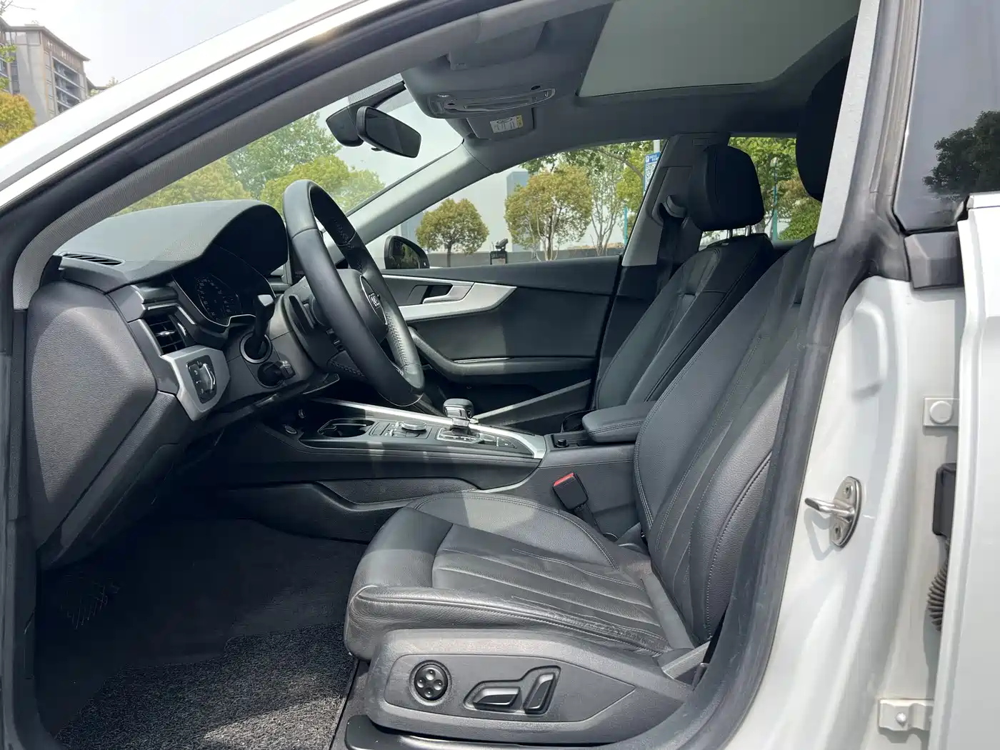 Audi A5 (Import) 2019 Sportback 40 TFSI Fashion фото 6